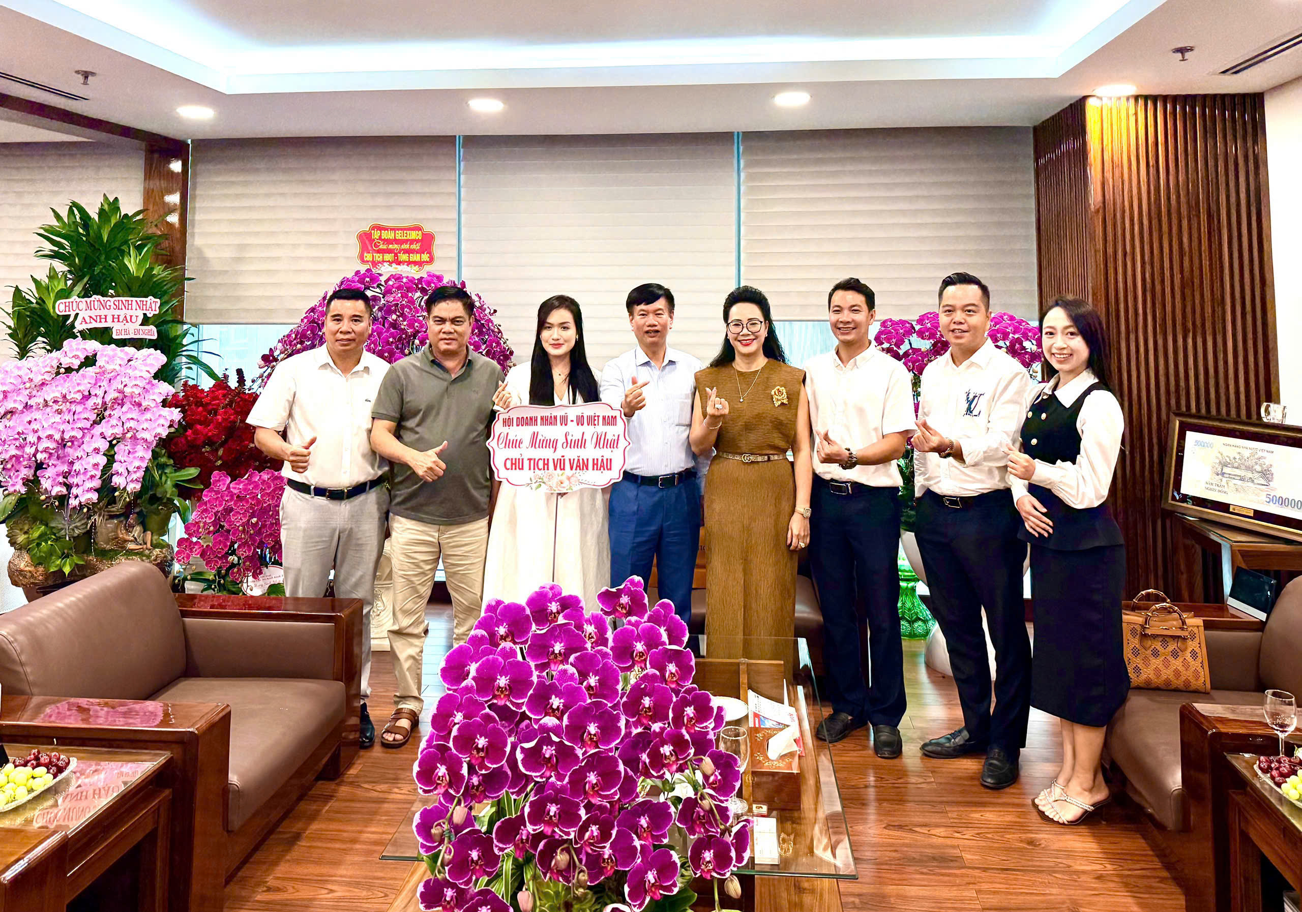 BAN THƯỜNG TRỰC HỘI DOANH NHÂN VŨ – VÕ VIỆT NAM CHÚC MỪNG SINH NHẬT CHỦ TỊCH VŨ VĂN HẬU