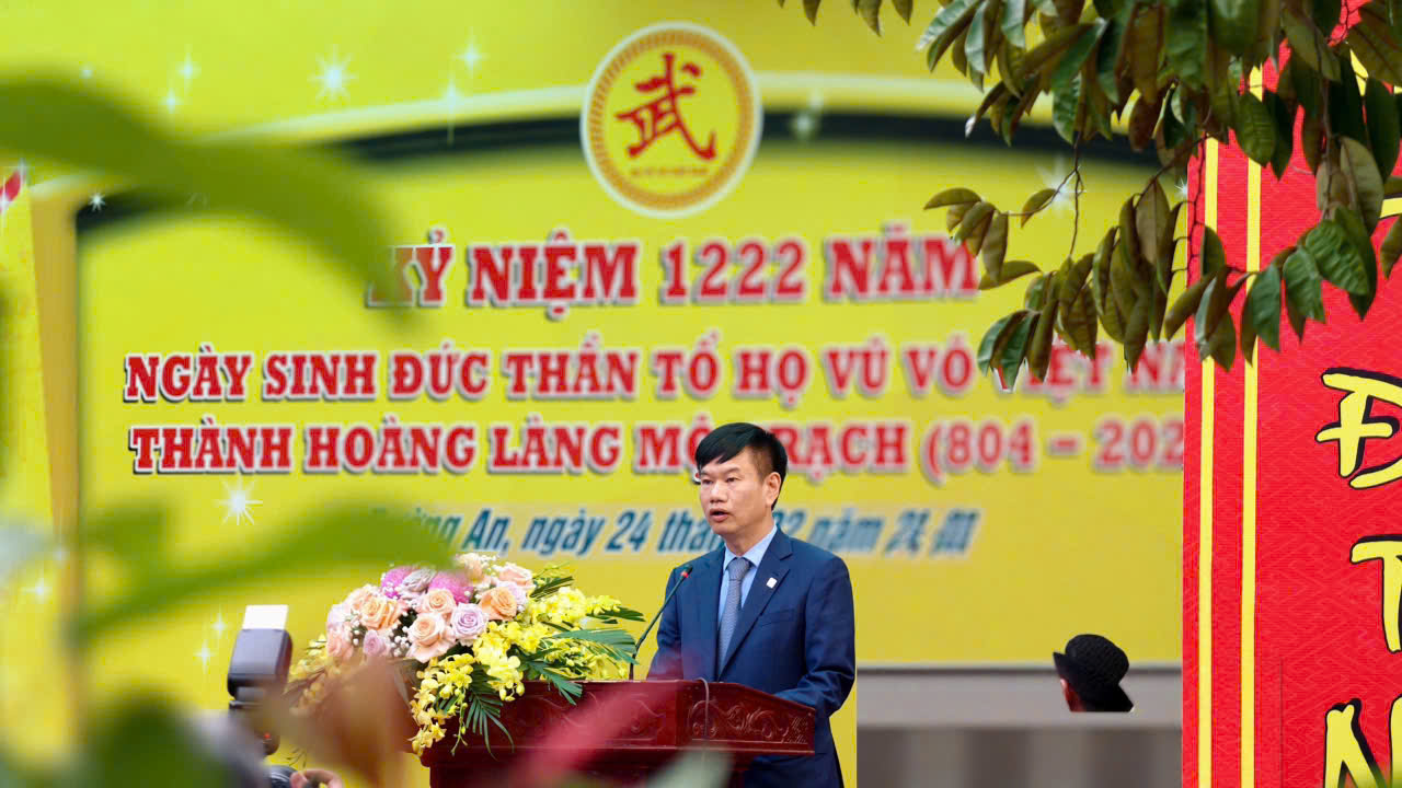 Chủ tịch Hội Doanh nhân Vũ – Võ Việt Nam tham dự và phát biểu tại Lễ kỷ niệm 1.222 năm Ngày sinh Đức Thần Tổ Vũ – Võ Việt Nam